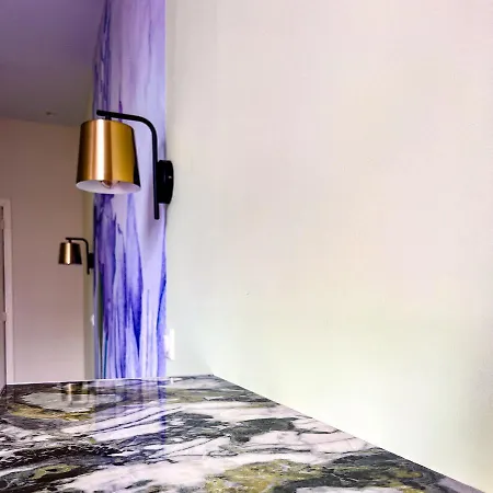 Alojamento de Acomodação e Pequeno-almoço La Demeure D'elodie Épernay