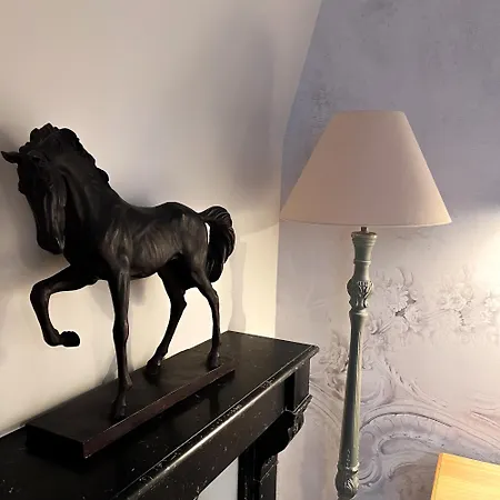 La Demeure D'elodie Bed & Breakfast *