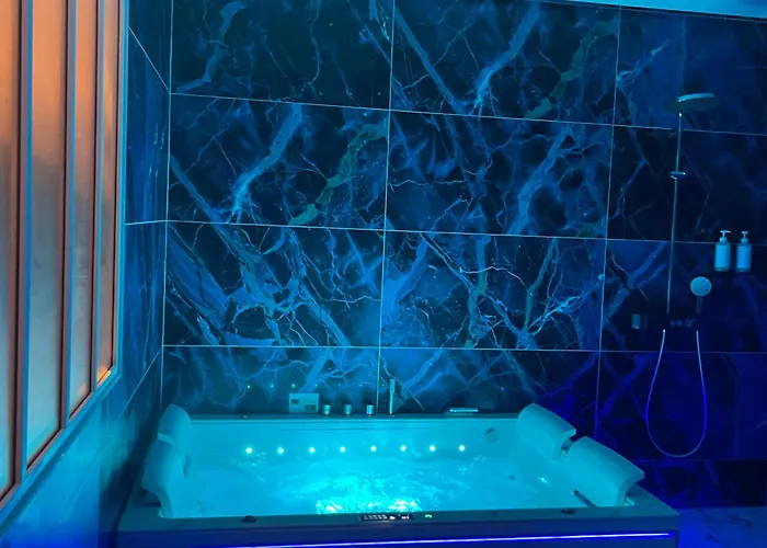 La Demeure D'elodie Bed & Breakfast